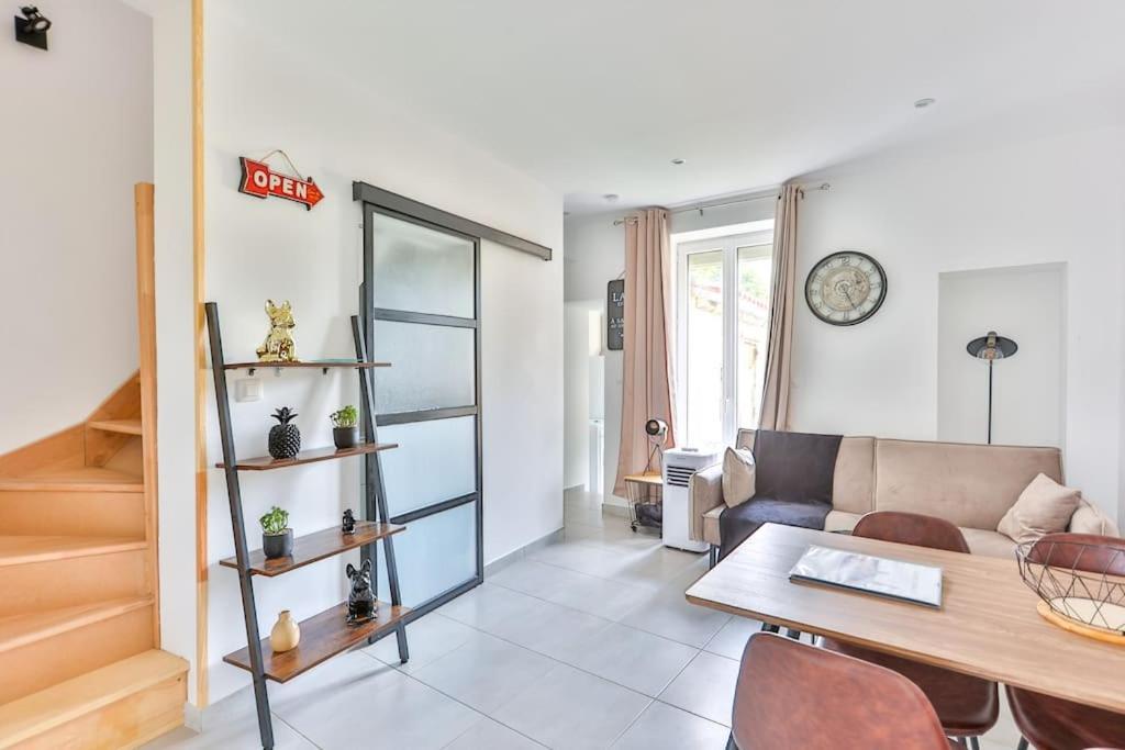 L'Escale - Proche Gare #Charente Apartment Le Gond-Pontouvre Ngoại thất bức ảnh